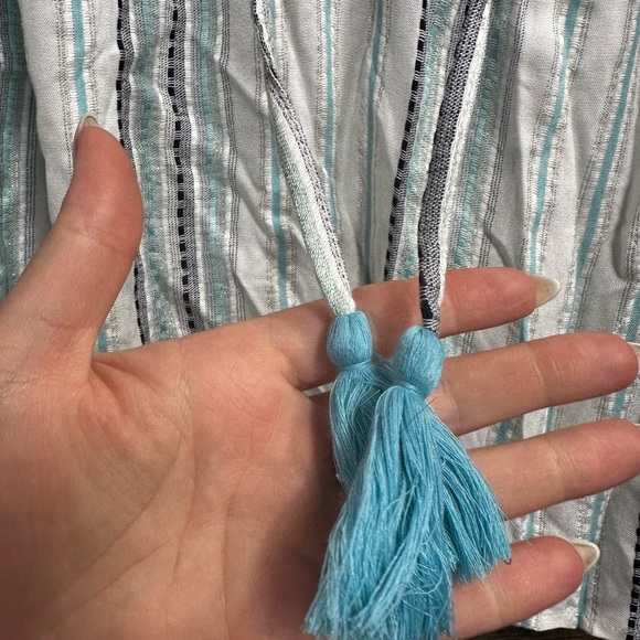 Allison Taylor White Blue Silver Tie Front Tunic - Picture 4 of 8